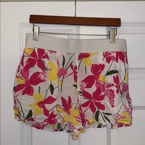 H&M floral shorts